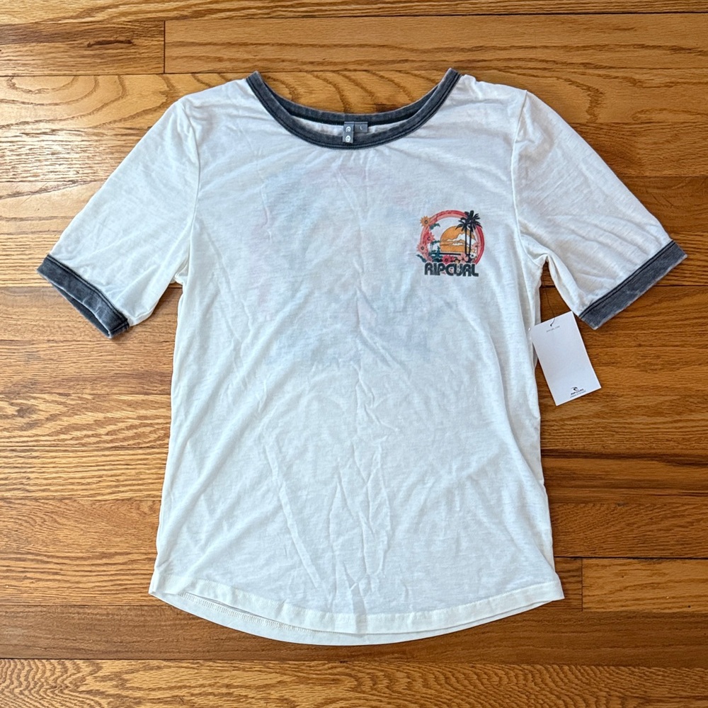 NWT Rip Curl shirt. Size large. Bought in Hawaii